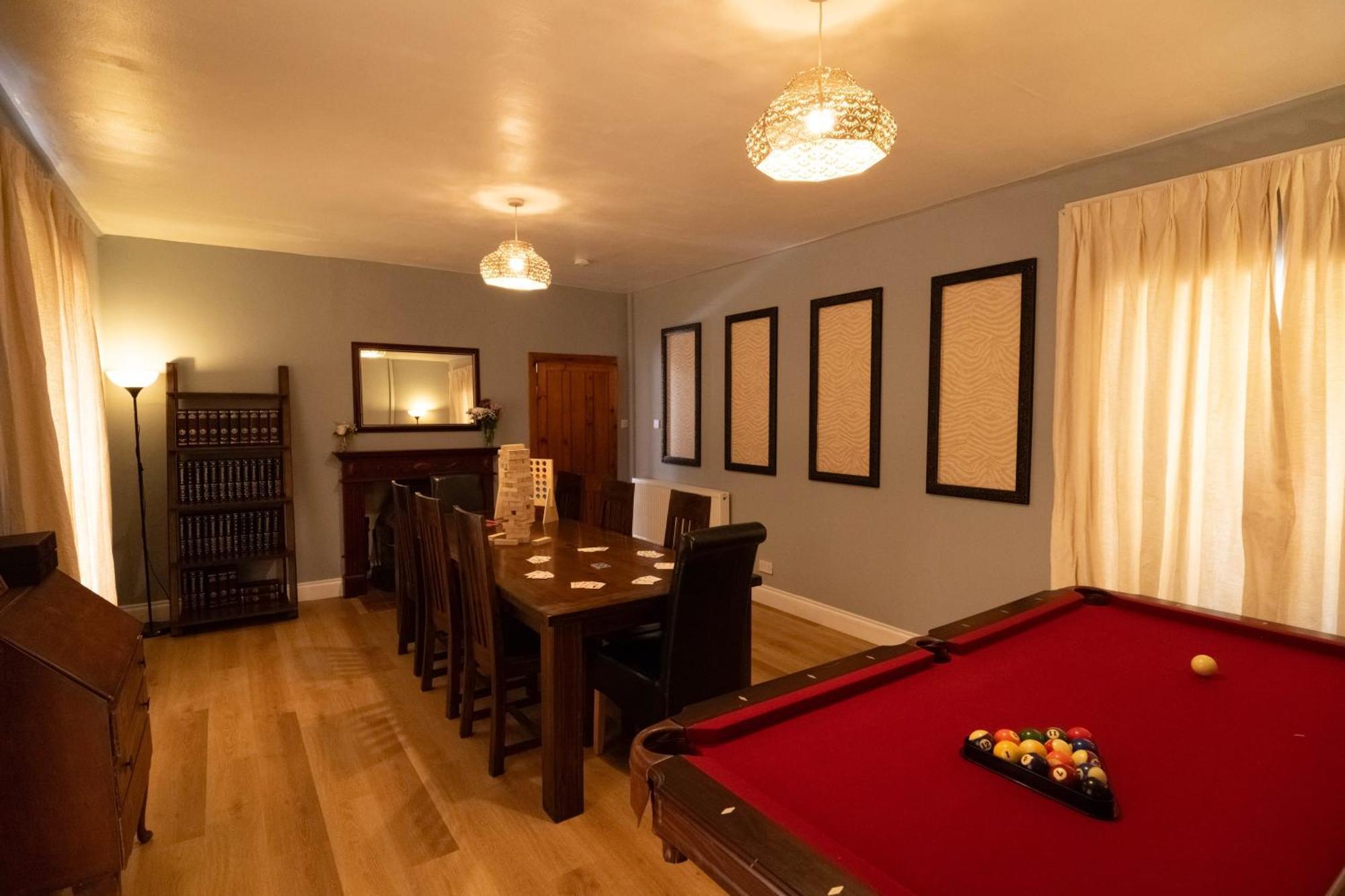 Large Country House With Garden, Outdoor Spa Area & Games Room With Hot Tub And Fire Pit ウィグタウン エクステリア 写真